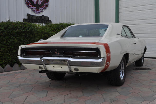 1969 Dodge Charger R T 440 White With Red Interior No