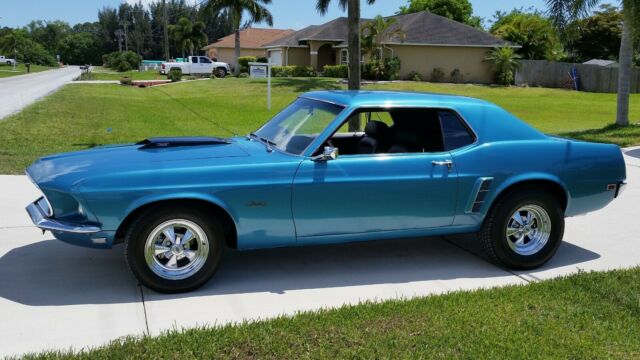 1969 Ford Mustang Coupeoriginal 302great Driver Very Clean For