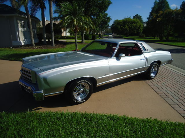 1977 Monte Carlo Landau Gorgeous 69 330 Actual Miles