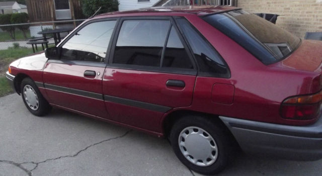 1991 Ford Escort Lx Hatchback 4 Door 1 9l For Sale In Riverside Illinois United States For Sale Photos Technical Specifications Description