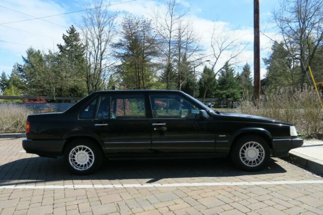 1991 VOLVO 940 SE TURBO, Black, 203K miles for sale