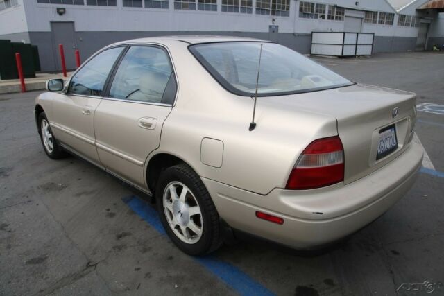 1994 Honda Accord EX 5-Speed Manual 4 Cylinder NO RESERVE for sale