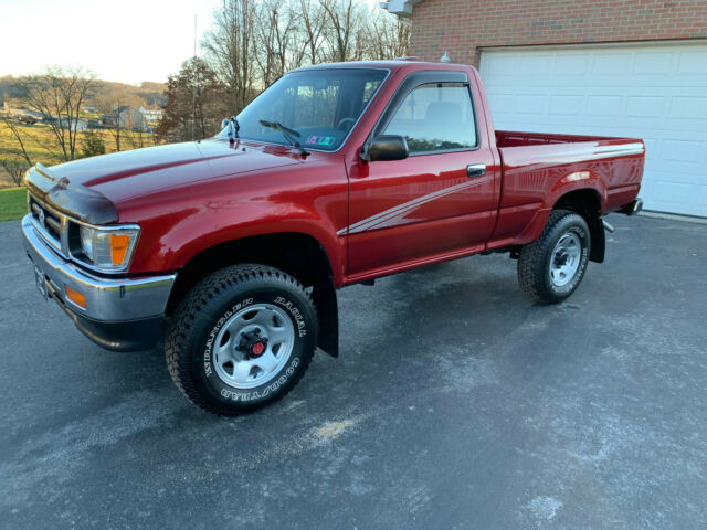 1994 Totota 4x4 with 59,900 Miles All Orignal! for sale: photos, technical specifications 1994 Toyota Pickup 4x4 Stock Tire Size