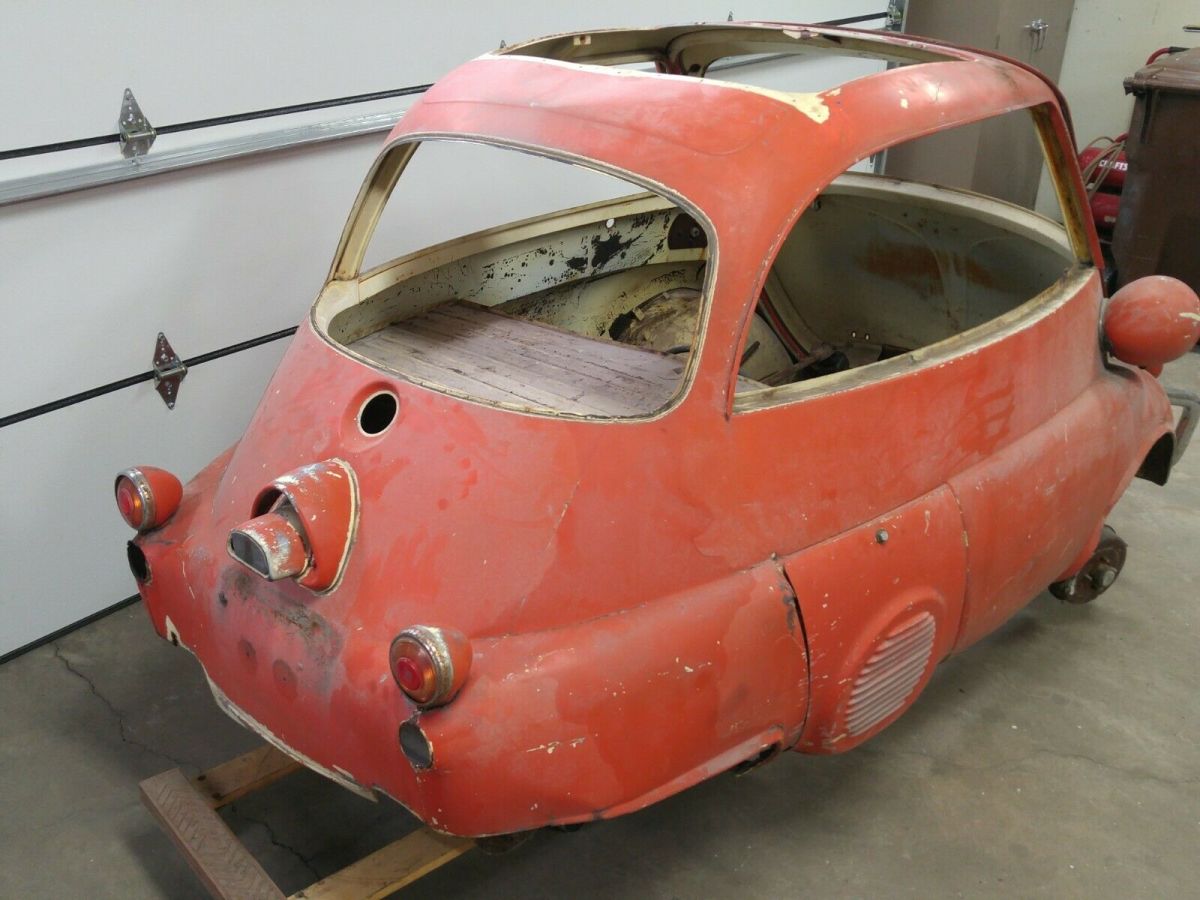 BMW Iso Isetta 300 for Parts or Repair Transmission Frame Chain Drive