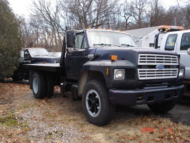 Ford F600 Flatbed Truck For Sale: Photos, Technical Specifications 