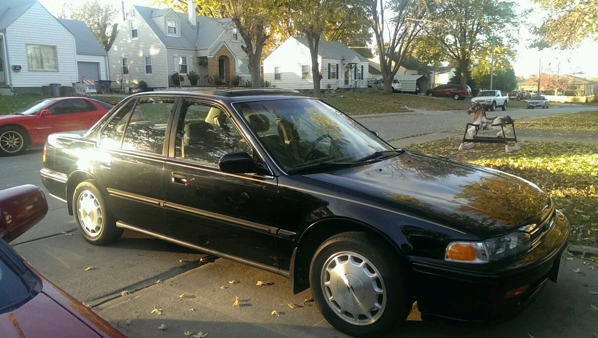 honda accord ex 1992 sedan black for sale in Omaha