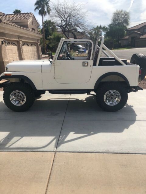 Jeep Cj7 1986 Automatic With Factory Ac And Garnet Interior
