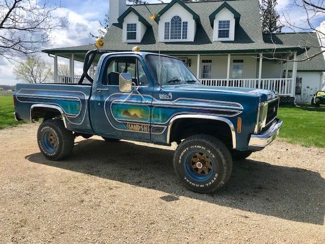 4k Chevrolet c10