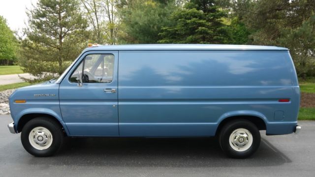 blue ford econoline van