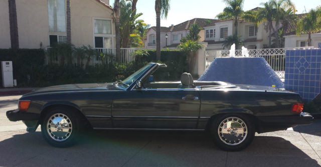 1986 Dark Gray Mercedes-Benz SL-Class Convertible
