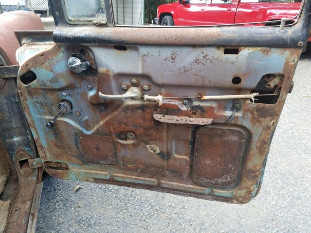 1956 PRIMER Chevrolet Bel Air/150/210 4DR SEDAN