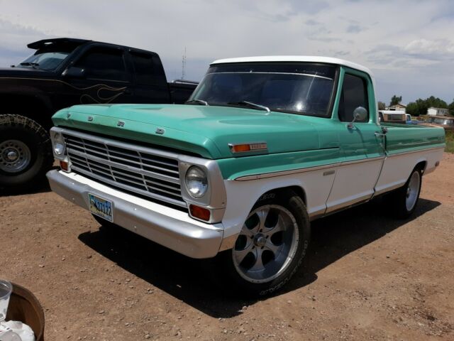 1968 Ford F-100