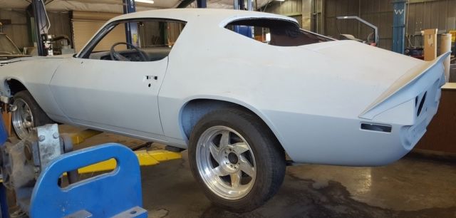 1971 Primer Chevrolet Camaro Coupe