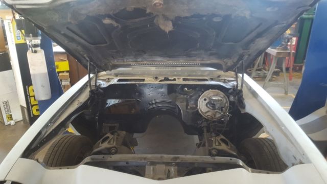 1971 Primer Chevrolet Camaro Coupe