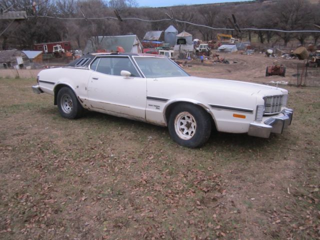 1974 White Ford Torino Coupe