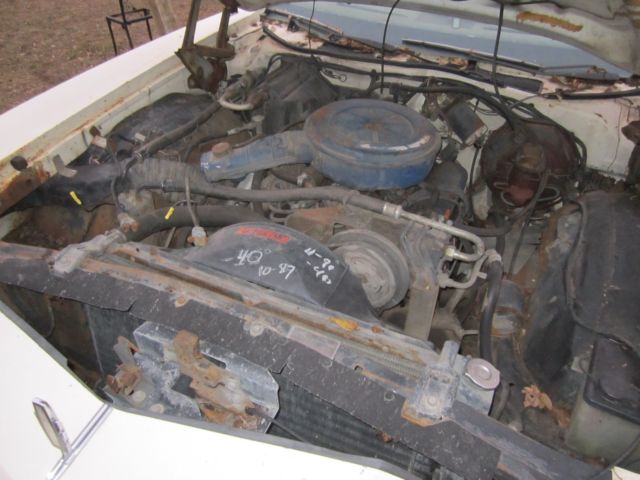 1974 White Ford Torino Coupe