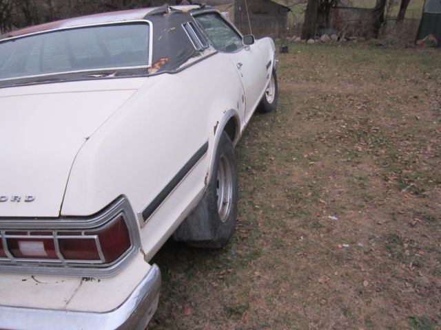 1974 White Ford Torino Coupe