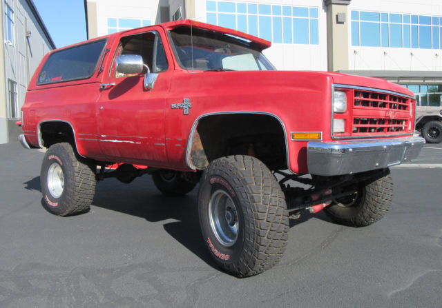 1988 RED Chevrolet Blazer SUV
