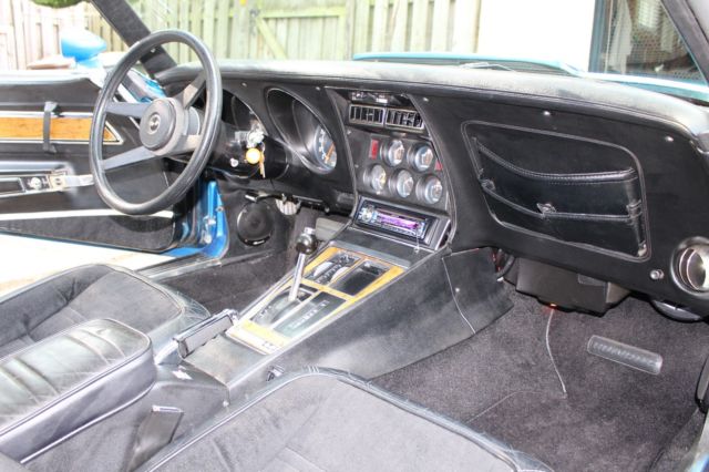 1976 Blue Chevrolet Corvette Coupe