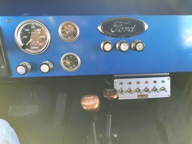 1970 Blue Ford Bronco