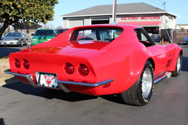 1972 Red Chevrolet Corvette Coupe