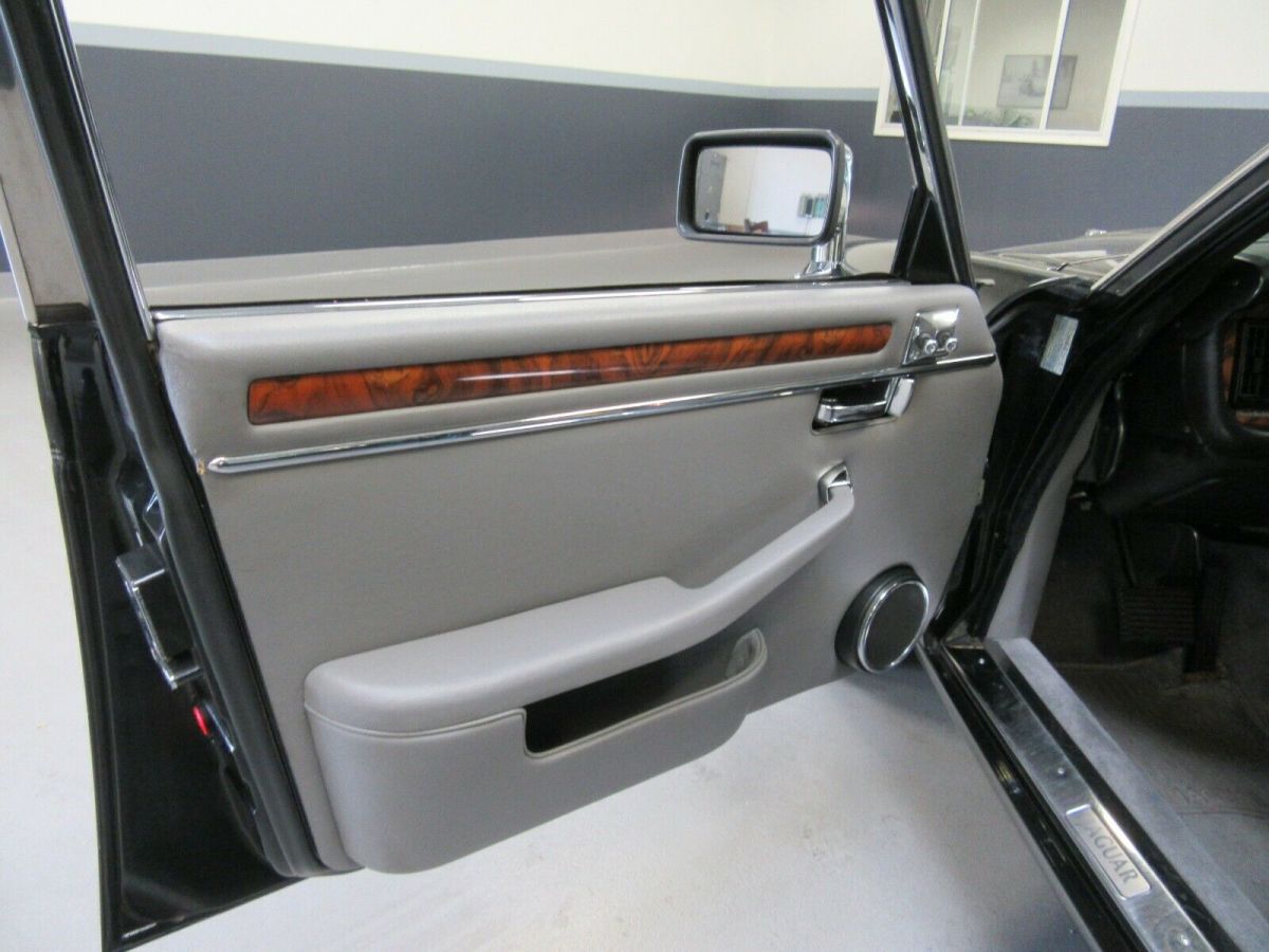 1987 Black Jaguar XJ6 Sedan