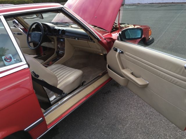 1988 Red Mercedes-Benz SL-Class Convertible