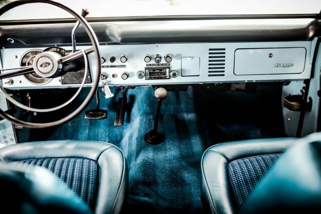 1974 Ford Bronco SUV