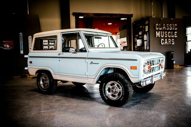 1974 Ford Bronco SUV