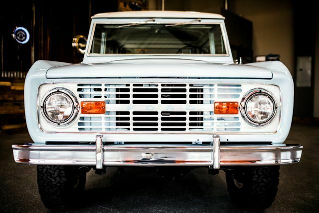 1974 Ford Bronco SUV
