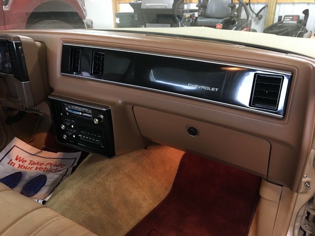 1986 Light Brown Metallic Chevrolet El Camino Standard Cab Pickup
