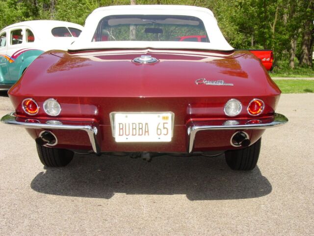 1965 milano maroon Chevrolet Corvette Convertible