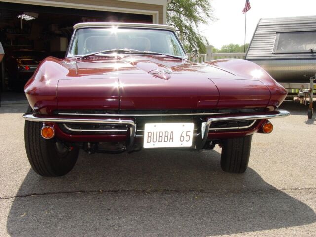 1965 milano maroon Chevrolet Corvette Convertible