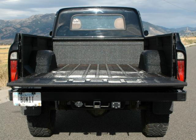 1967 Black Chevrolet Other Pickups Beautiful, With lots of curvs ;)