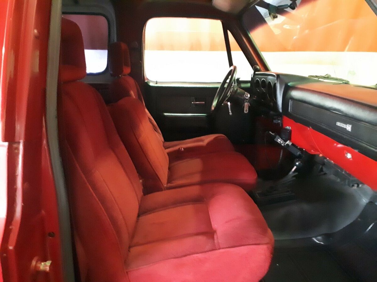 1983 Burgundy GMC Jimmy SUV