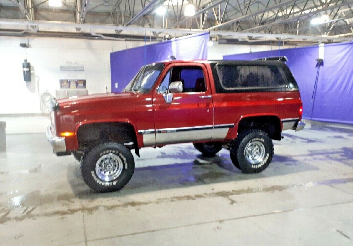 1983 Burgundy GMC Jimmy SUV