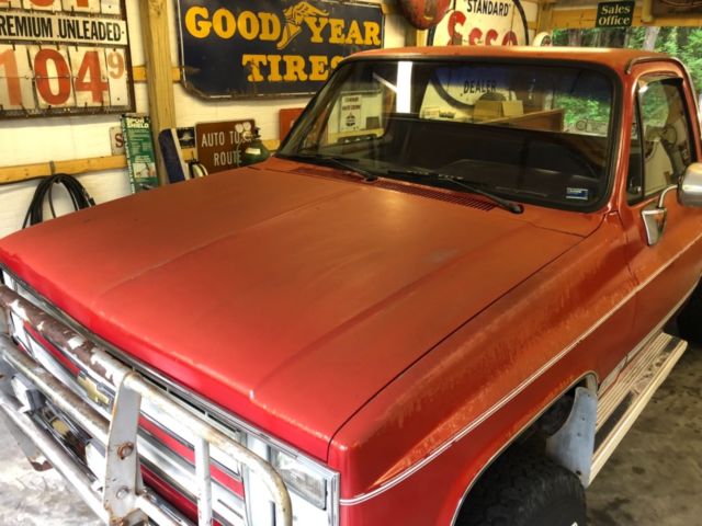 1987 Red Chevrolet C-10 Standard Cab Pickup