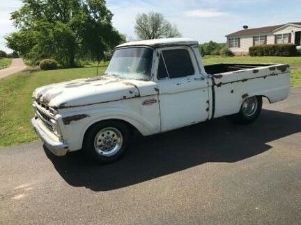 1965 Ford F-100