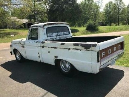 1965 Ford F-100