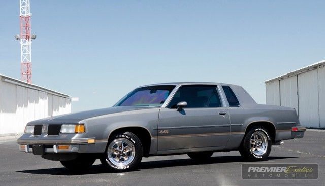 1987 Silver Oldsmobile 442 Coupe