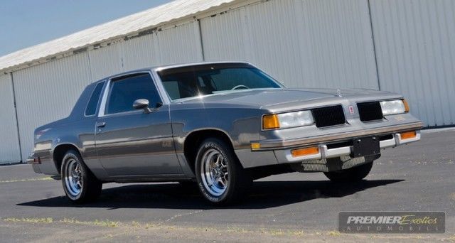 1987 Silver Oldsmobile 442 Coupe