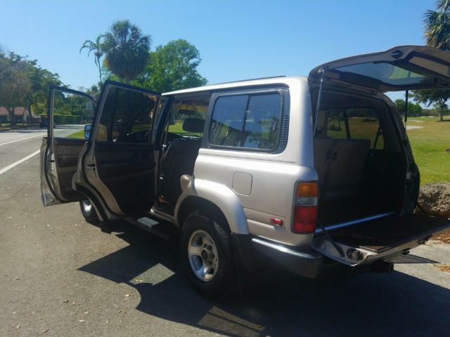 1994 Gold Toyota Land Cruiser SUV