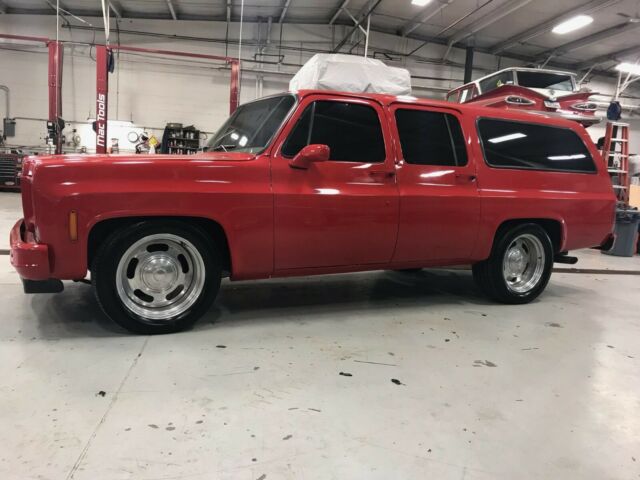 1976 RED Chevrolet C-10 SUV