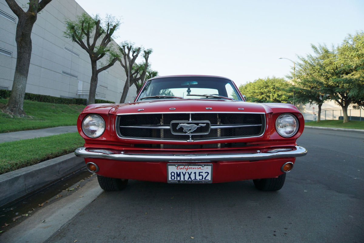 1965 Red Ford Mustang 351W V8 2 Door Custom 4 spd manual Coupe --