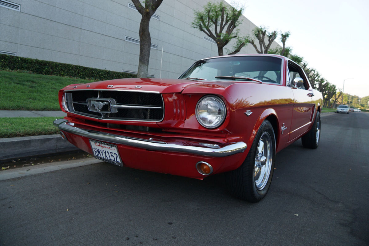 1965 Red Ford Mustang 351W V8 2 Door Custom 4 spd manual Coupe --
