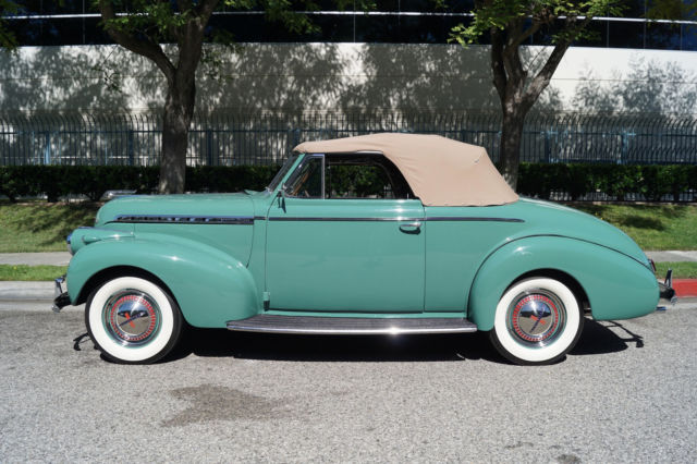 1940 Green Chevrolet Special Deluxe Convertible Convertible