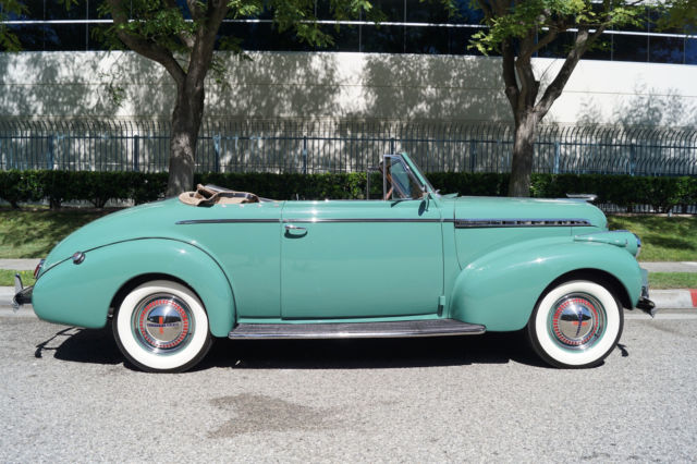 1940 Green Chevrolet Special Deluxe Convertible Convertible