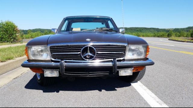 1973 Brown Mercedes-Benz 400-Series Coupe
