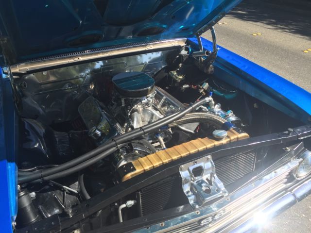 1966 Blue Chevrolet Chevelle Coupe