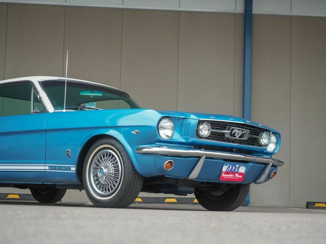1966 Blue Ford Mustang --